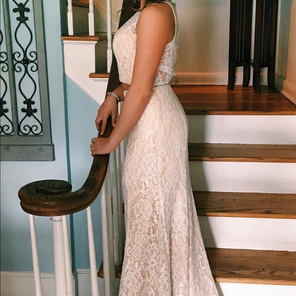 Two piece prom dress!
